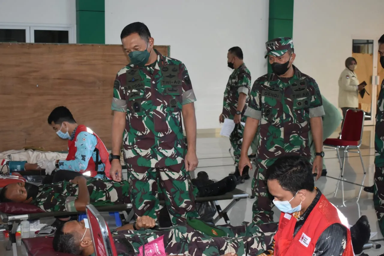 Sambut Hari Juang TNI AD Ke – 76 Korem 043/Gatam Sumbang 94 Kantong Darah Ke PMI.